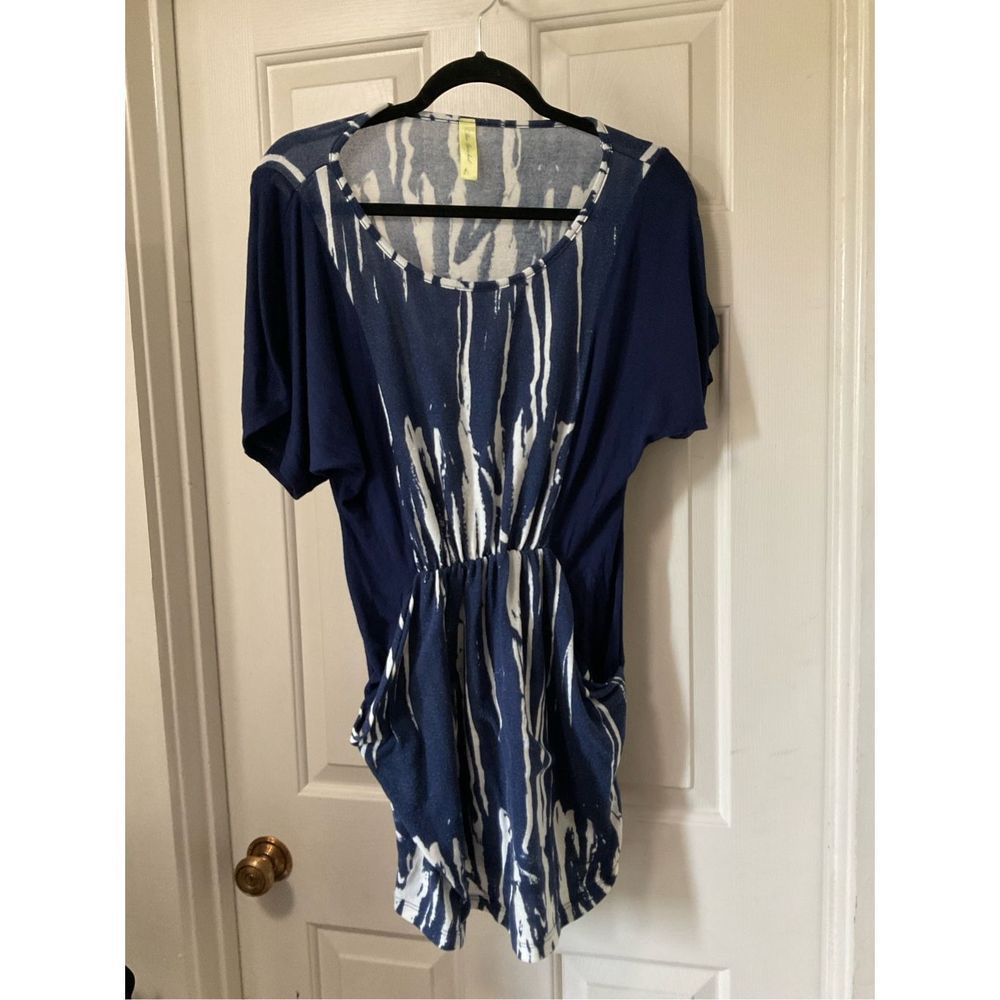 Bee Stitched ☀️ Navy Blue White Short Sleeve Dolman Sleeve Pocket Dress medium